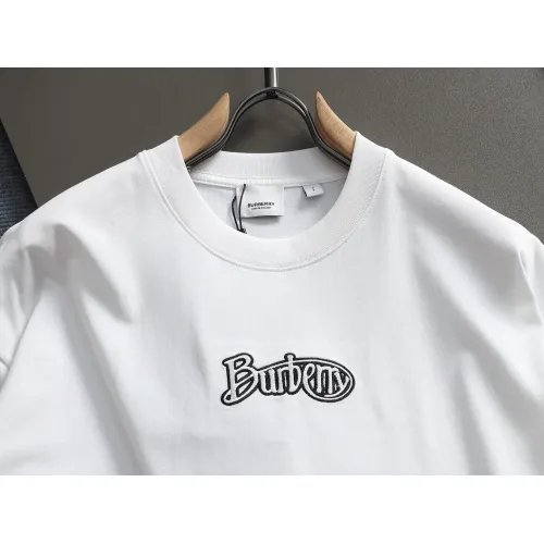 Replica Burberry T-Shirts Short Sleeved For Unisex #1439056 $45.00 USD for Wholesale