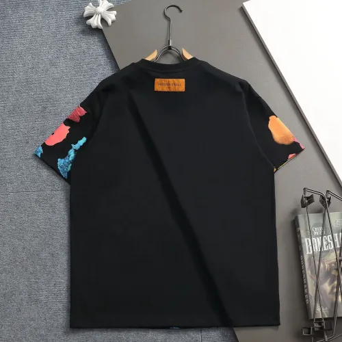 Replica Louis Vuitton LV T-Shirts Short Sleeved For Unisex #1439075 $45.00 USD for Wholesale