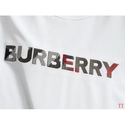 Replica Burberry T-Shirts Short Sleeved For Unisex #1439188 $40.00 USD for Wholesale