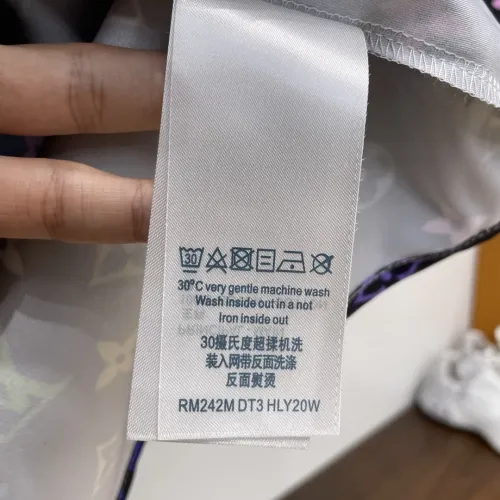 Replica Louis Vuitton LV Tracksuits Short Sleeved For Men #1439251 $76.00 USD for Wholesale