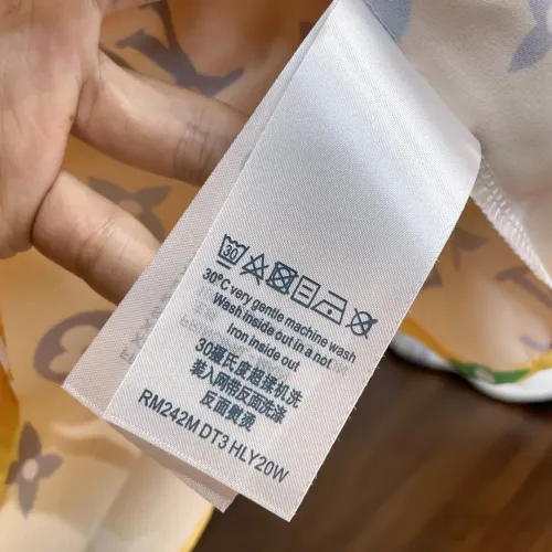 Replica Louis Vuitton LV Tracksuits Short Sleeved For Men #1439261 $76.00 USD for Wholesale