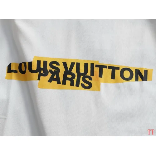 Replica Louis Vuitton LV T-Shirts Short Sleeved For Unisex #1439269 $40.00 USD for Wholesale