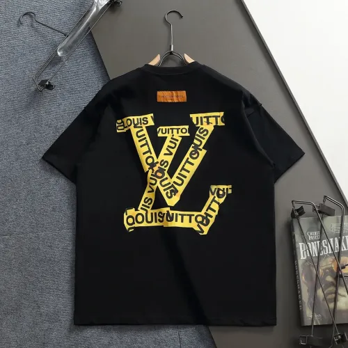 Replica Louis Vuitton LV T-Shirts Short Sleeved For Unisex #1439270 $40.00 USD for Wholesale