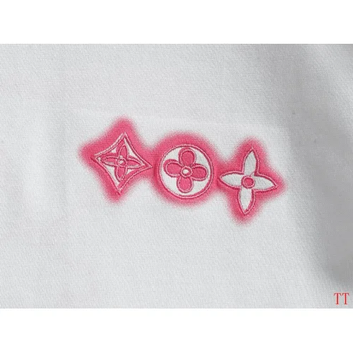 Replica Louis Vuitton LV T-Shirts Short Sleeved For Unisex #1439271 $40.00 USD for Wholesale