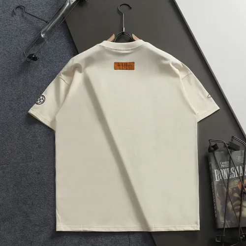 Replica Louis Vuitton LV T-Shirts Short Sleeved For Unisex #1439273 $40.00 USD for Wholesale