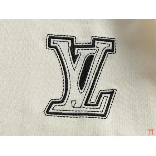 Replica Louis Vuitton LV T-Shirts Short Sleeved For Unisex #1439273 $40.00 USD for Wholesale