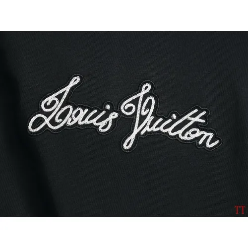 Replica Louis Vuitton LV T-Shirts Short Sleeved For Unisex #1439278 $40.00 USD for Wholesale