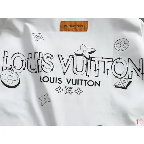 Replica Louis Vuitton LV T-Shirts Short Sleeved For Unisex #1439279 $40.00 USD for Wholesale
