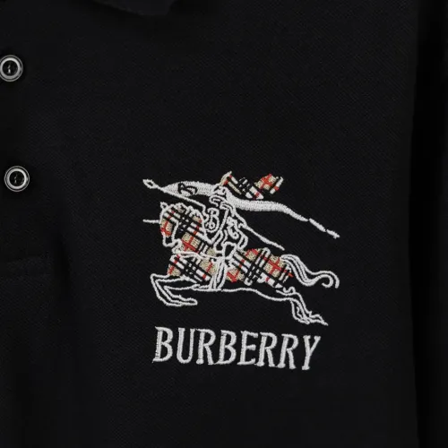 Replica Burberry T-Shirts Short Sleeved For Unisex #1439354 $45.00 USD for Wholesale