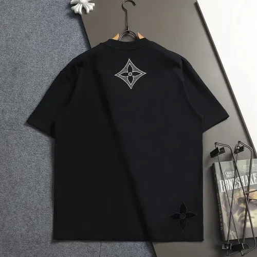 Replica Louis Vuitton LV T-Shirts Short Sleeved For Unisex #1439375 $45.00 USD for Wholesale