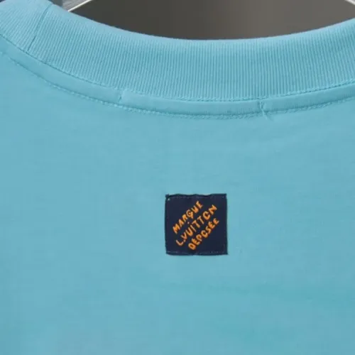 Replica Louis Vuitton LV T-Shirts Short Sleeved For Unisex #1439507 $38.00 USD for Wholesale