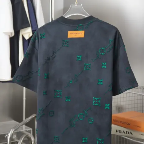 Replica Louis Vuitton LV T-Shirts Short Sleeved For Unisex #1439510 $38.00 USD for Wholesale