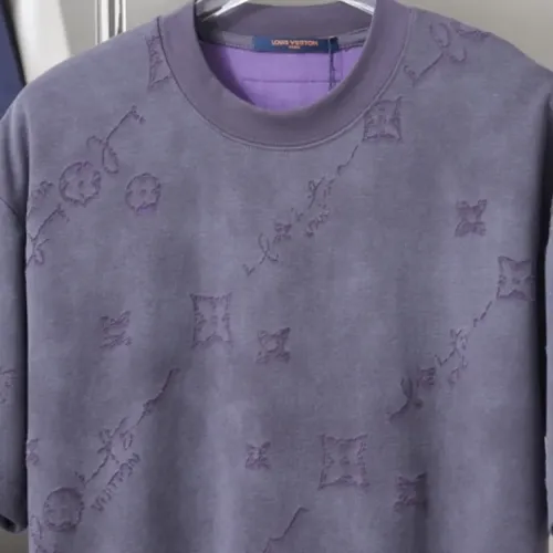 Replica Louis Vuitton LV T-Shirts Short Sleeved For Unisex #1439511 $38.00 USD for Wholesale