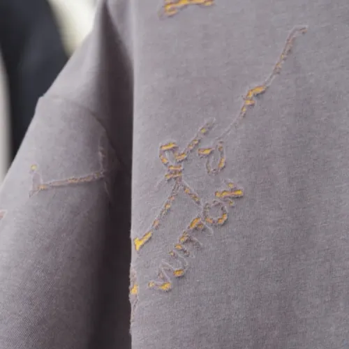 Replica Louis Vuitton LV T-Shirts Short Sleeved For Unisex #1439512 $38.00 USD for Wholesale