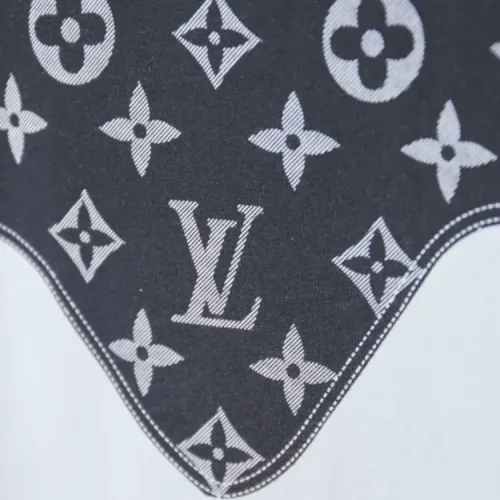 Replica Louis Vuitton LV T-Shirts Short Sleeved For Unisex #1439518 $36.00 USD for Wholesale