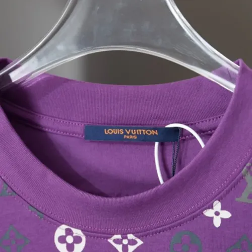 Replica Louis Vuitton LV T-Shirts Short Sleeved For Unisex #1439520 $38.00 USD for Wholesale