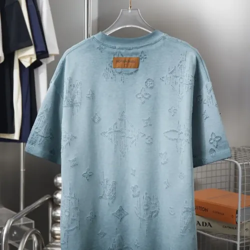 Replica Louis Vuitton LV T-Shirts Short Sleeved For Unisex #1439525 $39.00 USD for Wholesale