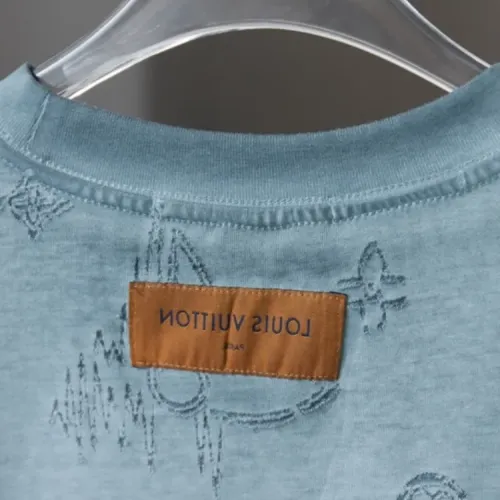 Replica Louis Vuitton LV T-Shirts Short Sleeved For Unisex #1439525 $39.00 USD for Wholesale