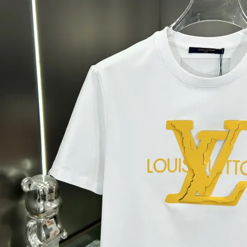 Replica Louis Vuitton LV T-Shirts Short Sleeved For Unisex #1439602 $68.00 USD for Wholesale