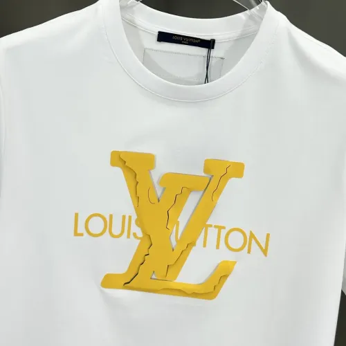 Replica Louis Vuitton LV T-Shirts Short Sleeved For Unisex #1439602 $68.00 USD for Wholesale