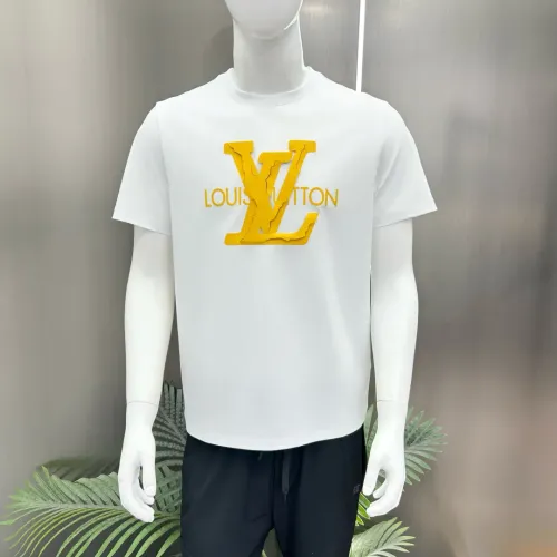 Replica Louis Vuitton LV T-Shirts Short Sleeved For Unisex #1439602 $68.00 USD for Wholesale