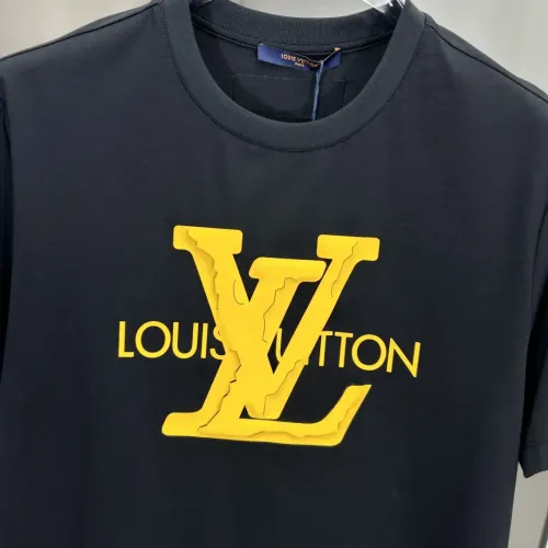 Replica Louis Vuitton LV T-Shirts Short Sleeved For Unisex #1439603 $68.00 USD for Wholesale