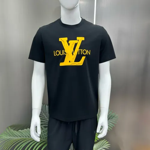 Replica Louis Vuitton LV T-Shirts Short Sleeved For Unisex #1439603 $68.00 USD for Wholesale