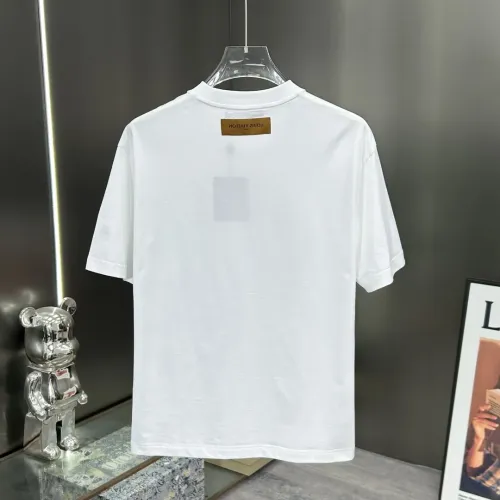 Replica Louis Vuitton LV T-Shirts Short Sleeved For Men #1439622 $82.00 USD for Wholesale