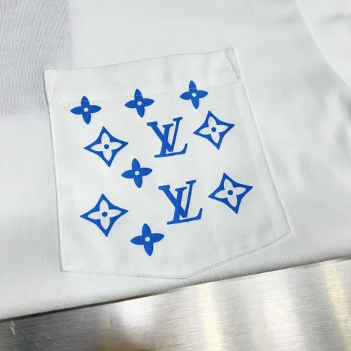 Replica Louis Vuitton LV T-Shirts Short Sleeved For Men #1439622 $82.00 USD for Wholesale