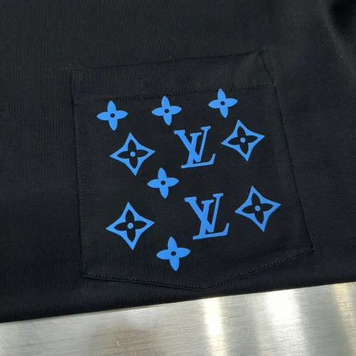 Replica Louis Vuitton LV T-Shirts Short Sleeved For Men #1439623 $82.00 USD for Wholesale