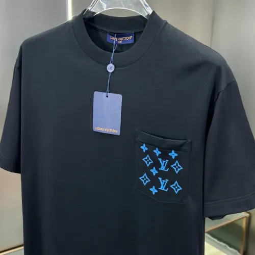 Replica Louis Vuitton LV T-Shirts Short Sleeved For Men #1439623 $82.00 USD for Wholesale