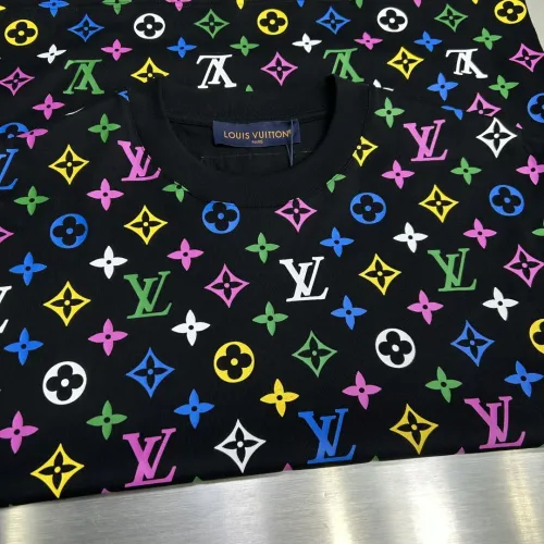 Replica Louis Vuitton LV T-Shirts Short Sleeved For Men #1439625 $82.00 USD for Wholesale