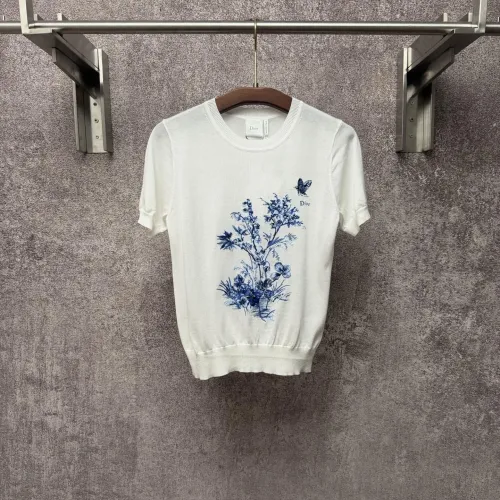 Wholesale Christian Dior T-Shirts Short Sleeved For Women #1439672 $82.00 USD, Wholesale Quality Replica Christian Dior T-Shirts
