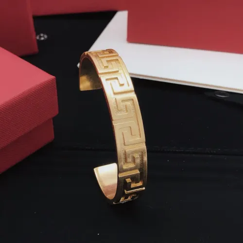 Wholesale Versace Bracelets #1439710 $29.00 USD, Wholesale Quality Replica Versace Bracelets