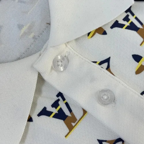 Replica Louis Vuitton LV T-Shirts Short Sleeved For Men #1439769 $60.00 USD for Wholesale