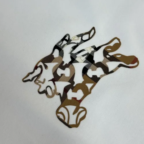 Replica Burberry T-Shirts Short Sleeved For Unisex #1439810 $32.00 USD for Wholesale