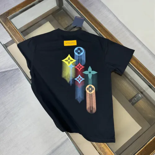 Replica Louis Vuitton LV T-Shirts Short Sleeved For Unisex #1439824 $32.00 USD for Wholesale