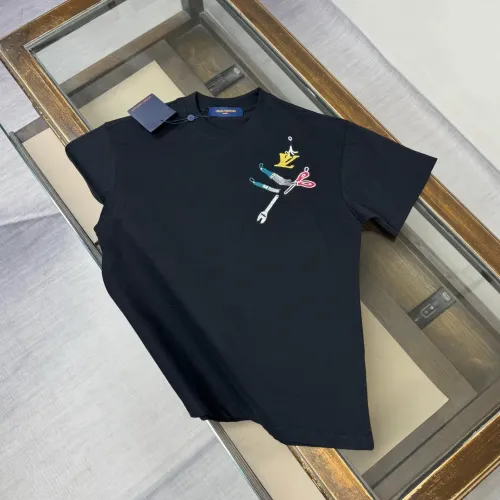 Wholesale Louis Vuitton LV T-Shirts Short Sleeved For Unisex #1439828 $32.00 USD, Wholesale Quality Replica Louis Vuitton LV T-Shirts