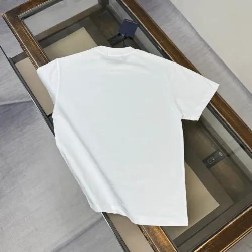 Replica Louis Vuitton LV T-Shirts Short Sleeved For Unisex #1439831 $32.00 USD for Wholesale