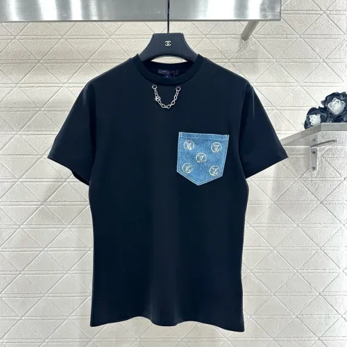 Wholesale Louis Vuitton LV T-Shirts Short Sleeved For Women #1439960 $60.00 USD, Wholesale Quality Replica Louis Vuitton LV T-Shirts