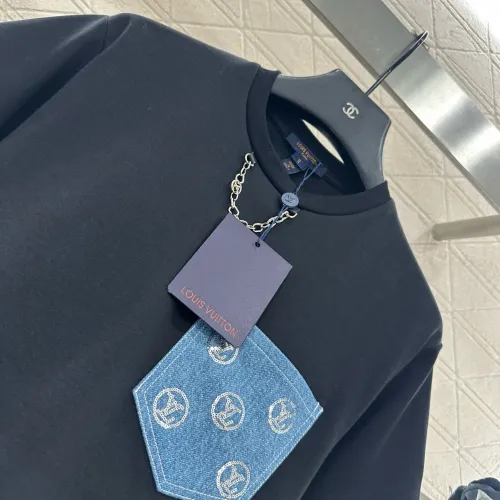 Replica Louis Vuitton LV T-Shirts Short Sleeved For Women #1439960 $60.00 USD for Wholesale