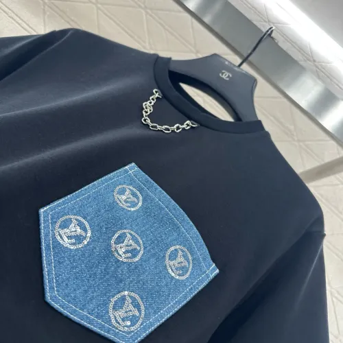 Replica Louis Vuitton LV T-Shirts Short Sleeved For Women #1439960 $60.00 USD for Wholesale