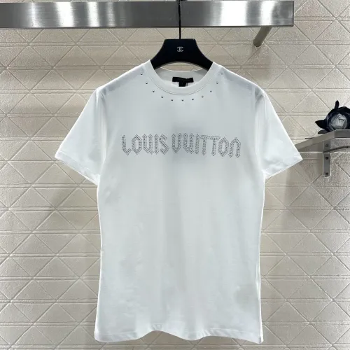Wholesale Louis Vuitton LV T-Shirts Short Sleeved For Women #1439963 $60.00 USD, Wholesale Quality Replica Louis Vuitton LV T-Shirts