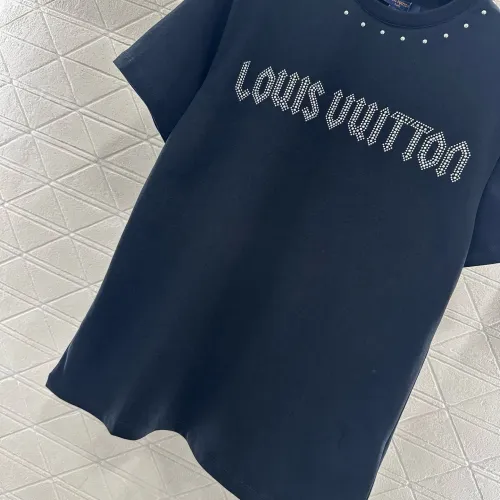 Replica Louis Vuitton LV T-Shirts Short Sleeved For Women #1439964 $60.00 USD for Wholesale