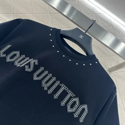 Replica Louis Vuitton LV T-Shirts Short Sleeved For Women #1439964 $60.00 USD for Wholesale