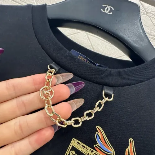 Replica Louis Vuitton LV T-Shirts Short Sleeved For Women #1439965 $60.00 USD for Wholesale