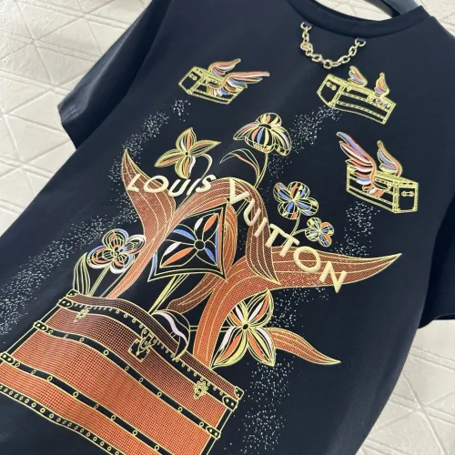 Replica Louis Vuitton LV T-Shirts Short Sleeved For Women #1439965 $60.00 USD for Wholesale