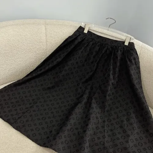 Replica Louis Vuitton LV Tracksuits Short Sleeved For Women #1440052 $88.00 USD for Wholesale