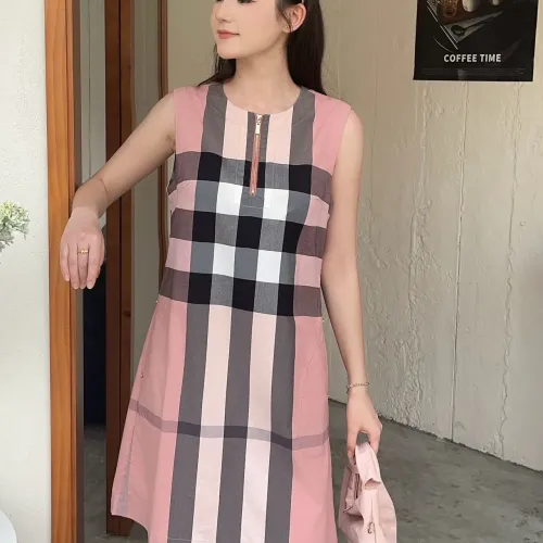 Replica Burberry Dresses Sleeveless For Women #1440075 $85.00 USD for Wholesale