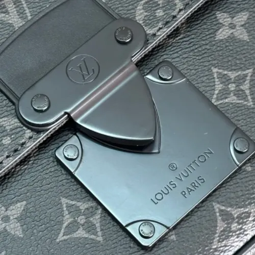 Replica Louis Vuitton AAA Man Messenger Bags #1440265 $160.00 USD for Wholesale